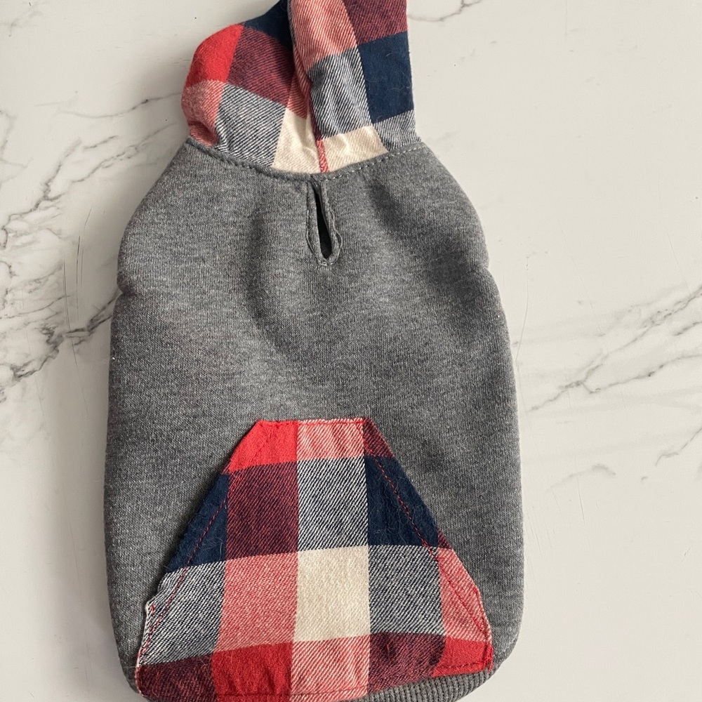 NWOT! Classic Gray and Red Plaid Sweater!